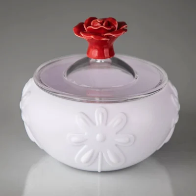 تمرية جوري لون أبيض وورد أحمر